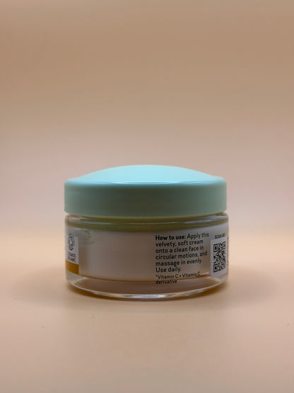 Garnier Skin Active Vitamin C Brightening Serum for Face